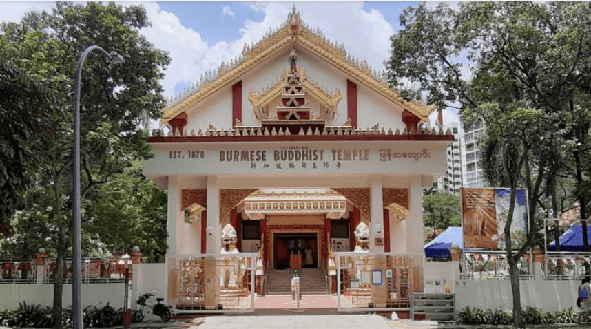 Your 2026 Guide to Kathina in Singapore and Malaysia: 7 Robe-Offering Ceremonies to Attend